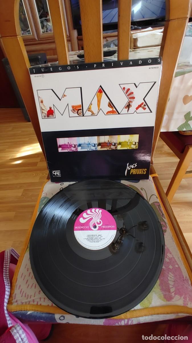Discos de vinilo: MAX-LP JUEGOS PRIVADOS-GATEFOLD - Foto 1