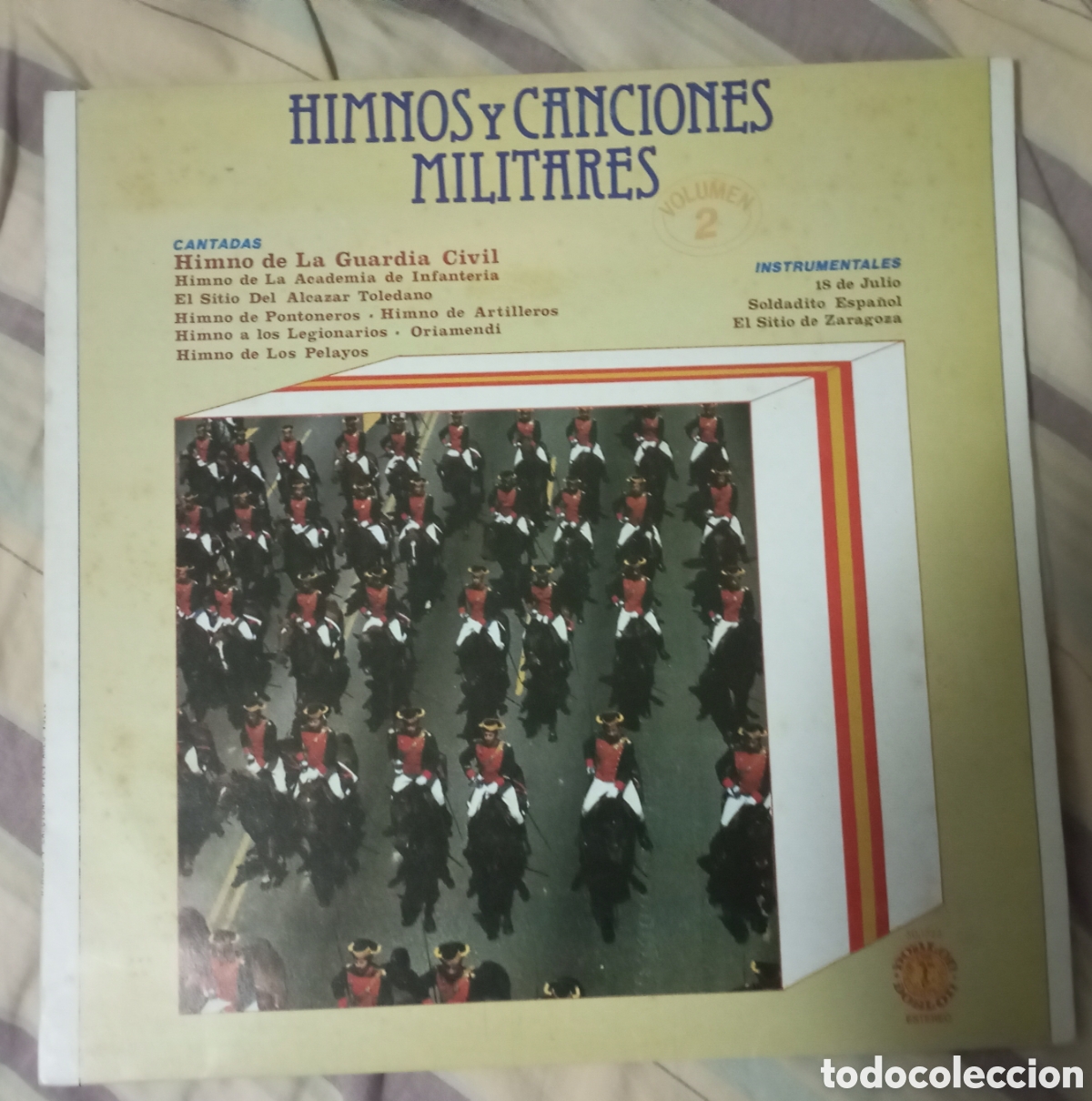 Discos de vinilo: Lp himnos y canciones militares - Foto 1
