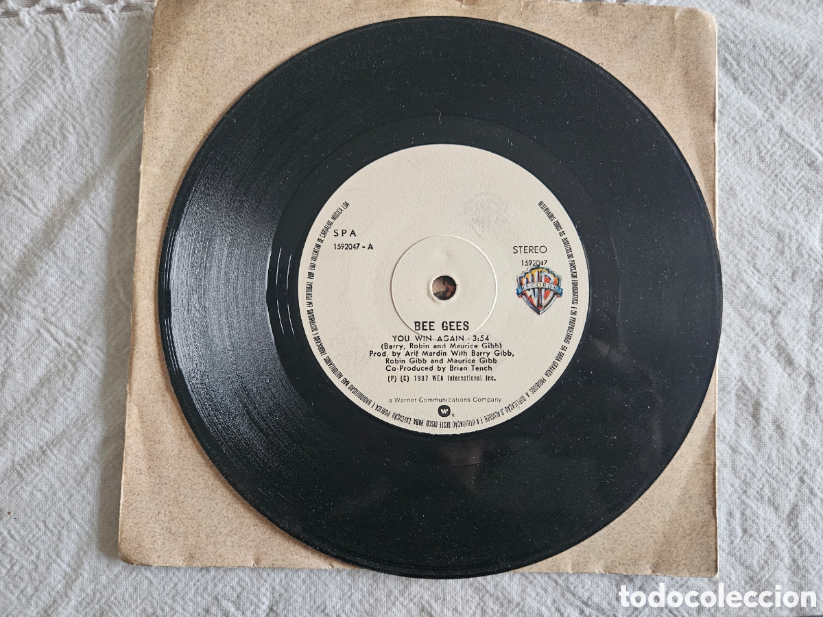 Discos de vinilo: BEE GEES YOU WIN AGAIN - Foto 3
