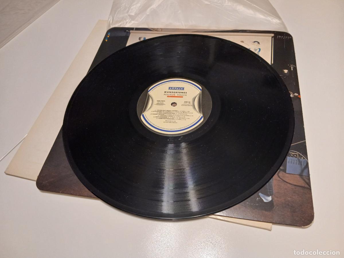 Discos de vinilo: The Undertones &ndash; Positive Touch- (1981) LP disco vinilo - Foto 4