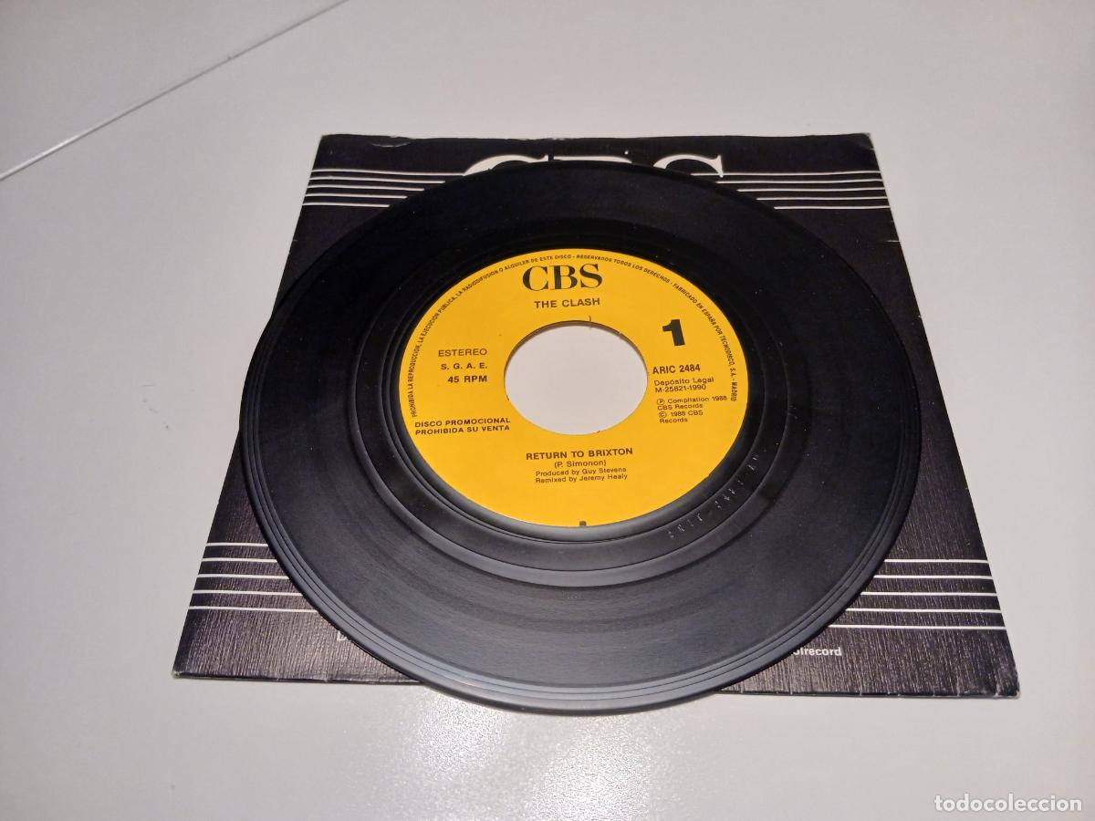 Discos de vinilo: The Clash &ndash; Return To Brixton- (1990) single 7&rdquo; - Foto 4