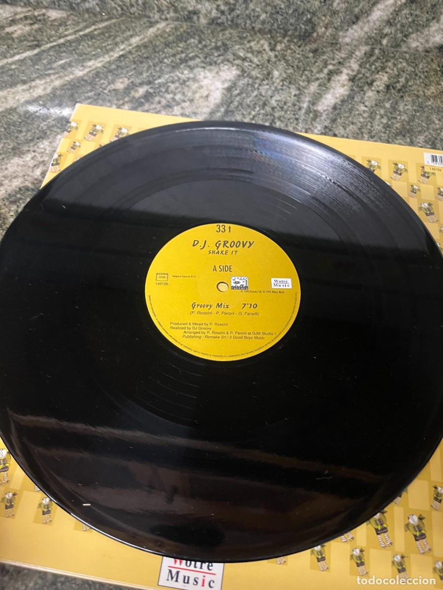 Discos de vinilo: D.J. Groovy Shake It - Foto 3