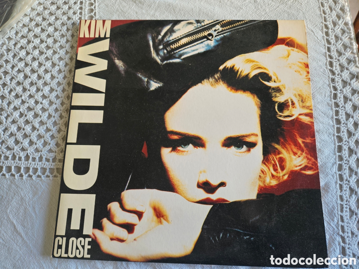Discos de vinilo: LP Kim Wilde Close 33 rpm - Foto 1