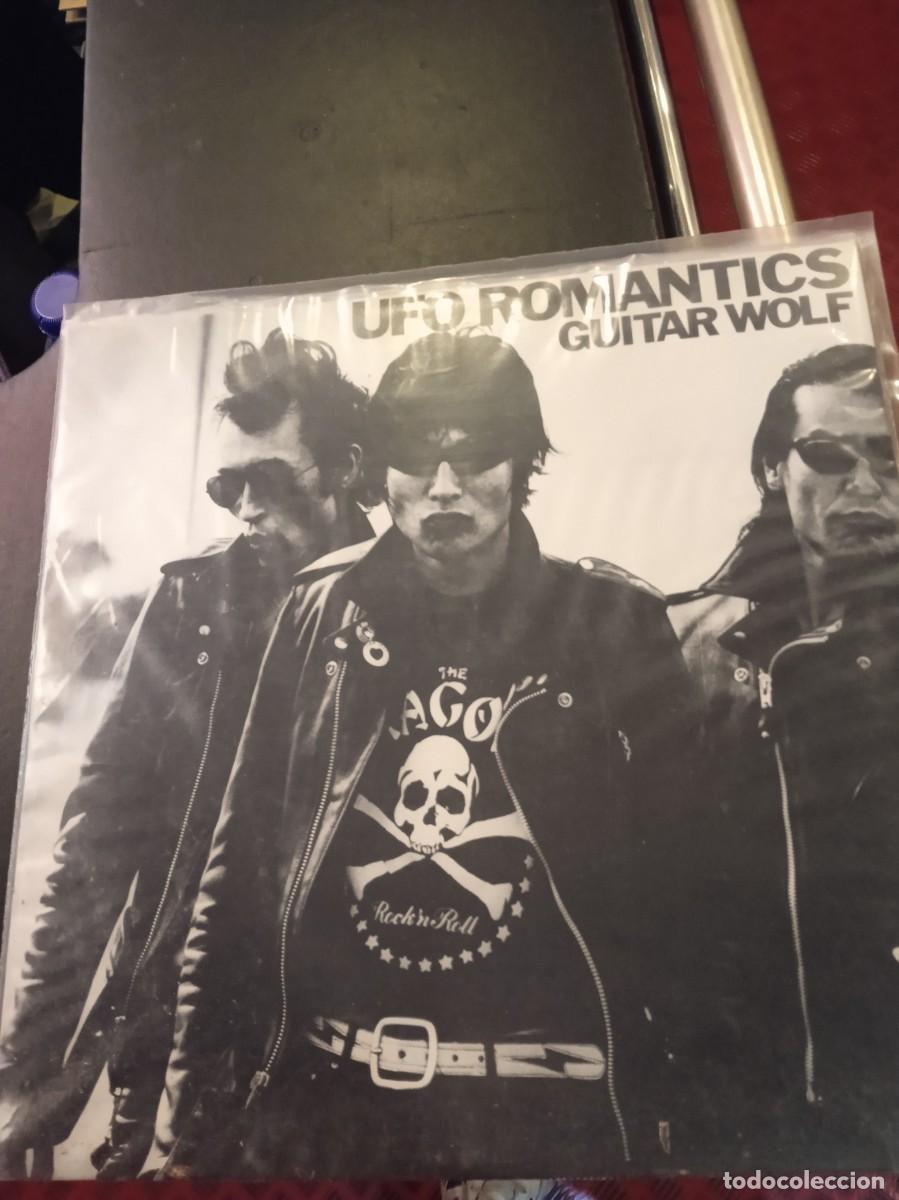 Discos de vinilo: GUITAR WOLF- UFO ROMANTICS. LP MUNSTER - Foto 1