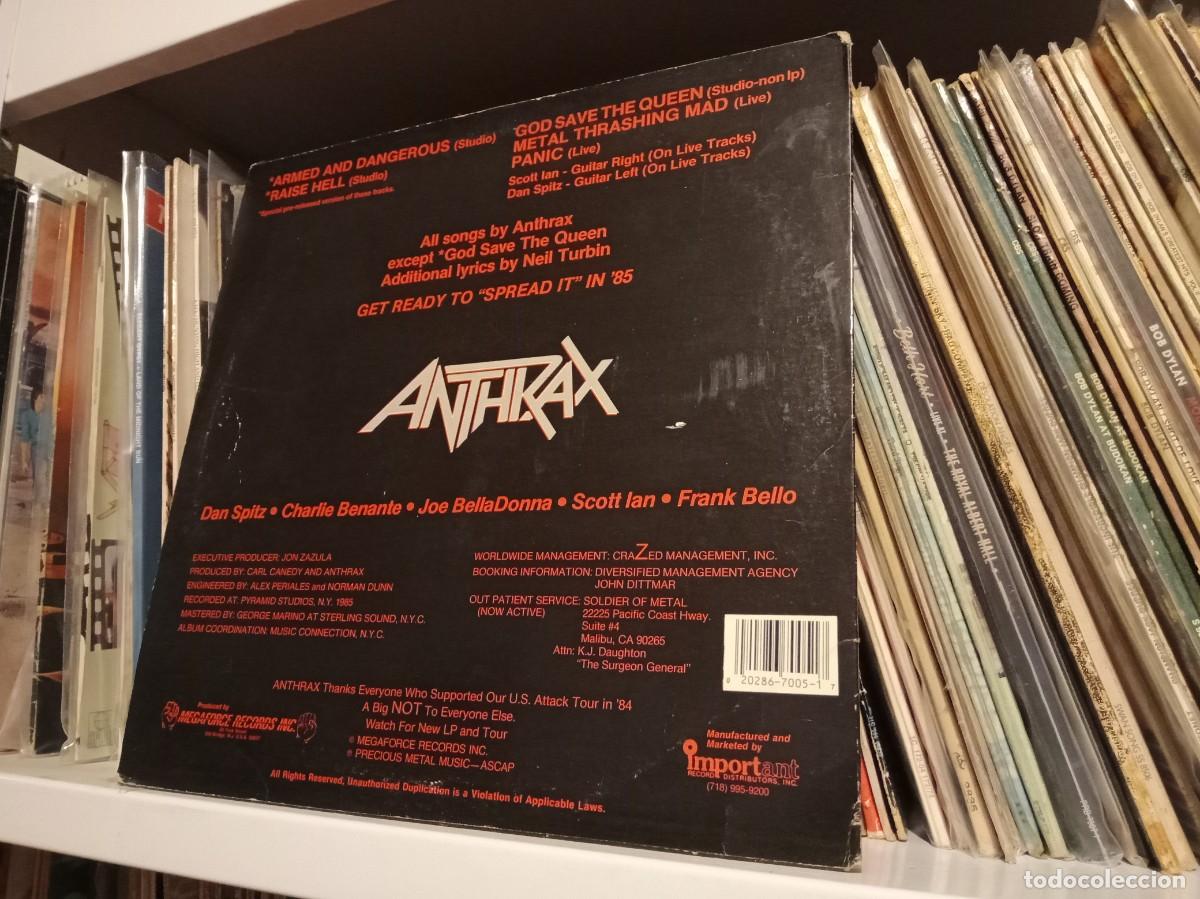 Discos de vinilo: Anthrax &lrm;&ndash; Armed And Dangerous - lp US 1986 - Foto 2