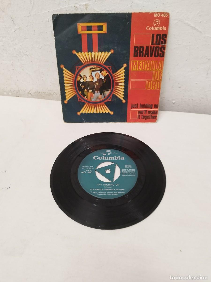 Discos de vinilo: Bravos titulado Medalla de Oro. . Vinilo single. - Foto 1
