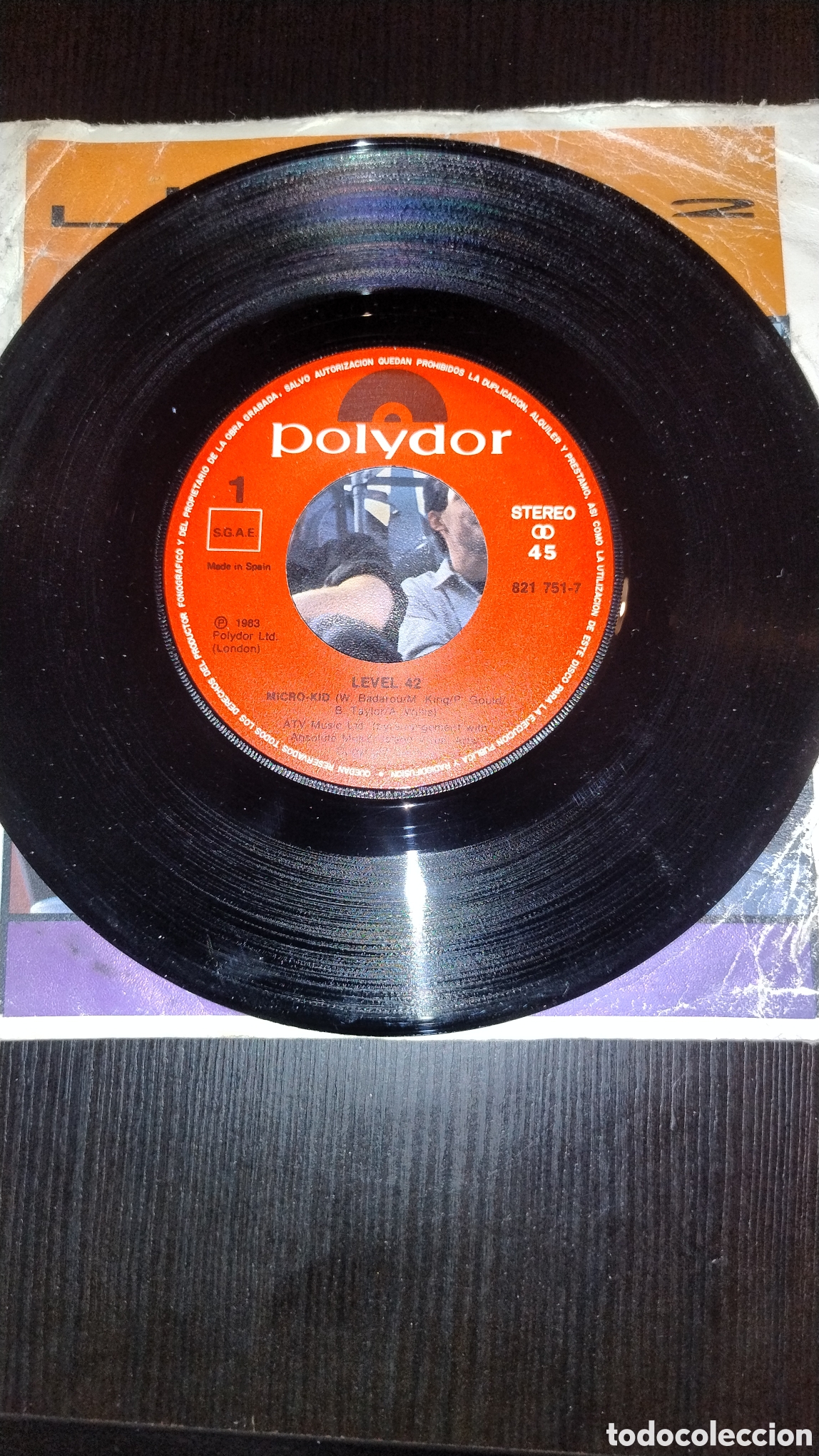 Discos de vinilo: Level cuarenta y dos micro kid disco 45 rpm - Foto 3