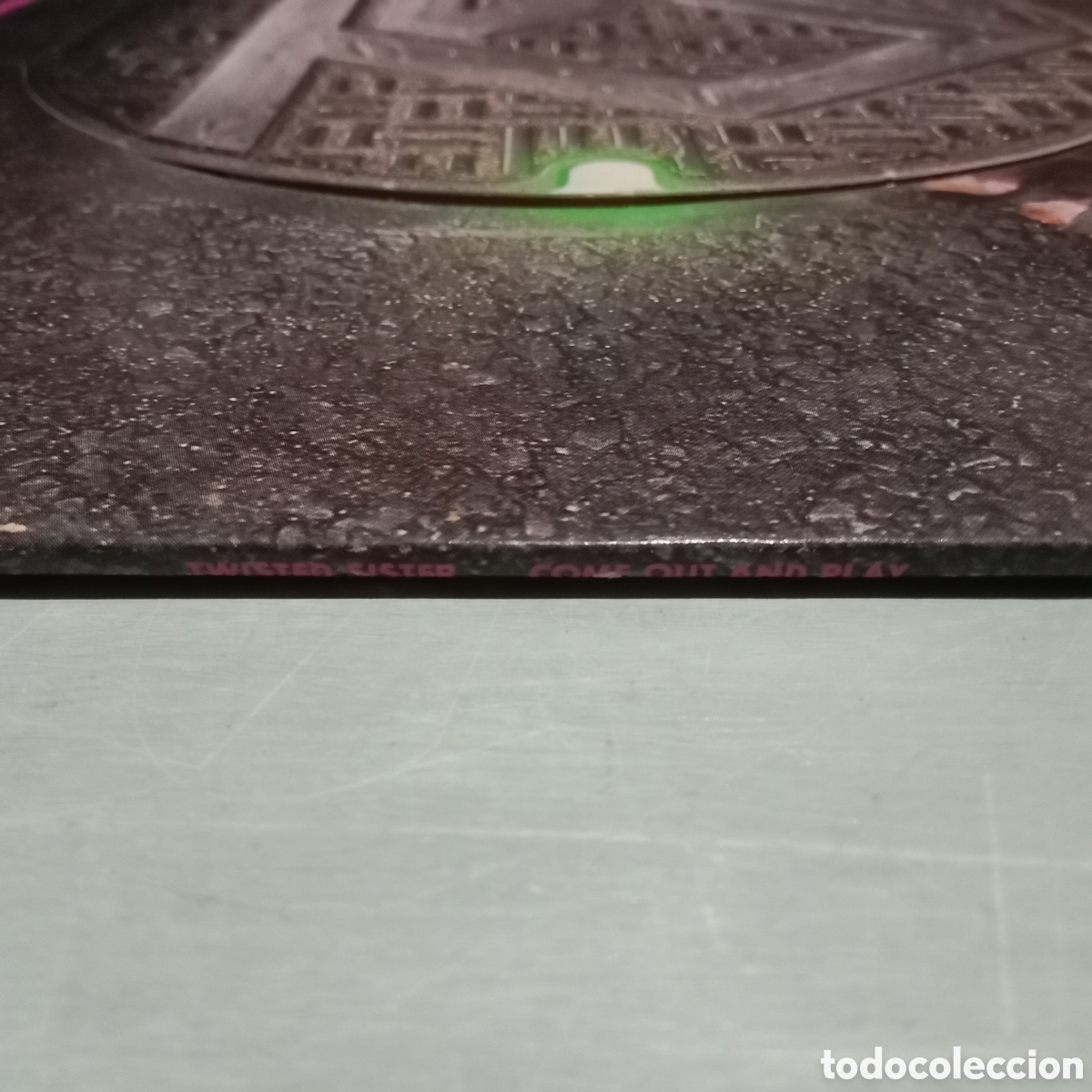 Discos de vinilo: TWISTED SISTER - COME OUT AND PLAY - LP - Foto 3