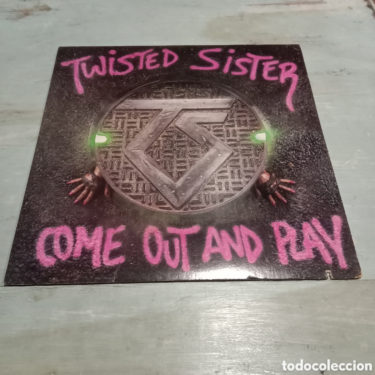 Discos de vinilo: TWISTED SISTER - COME OUT AND PLAY - LP - Foto 1