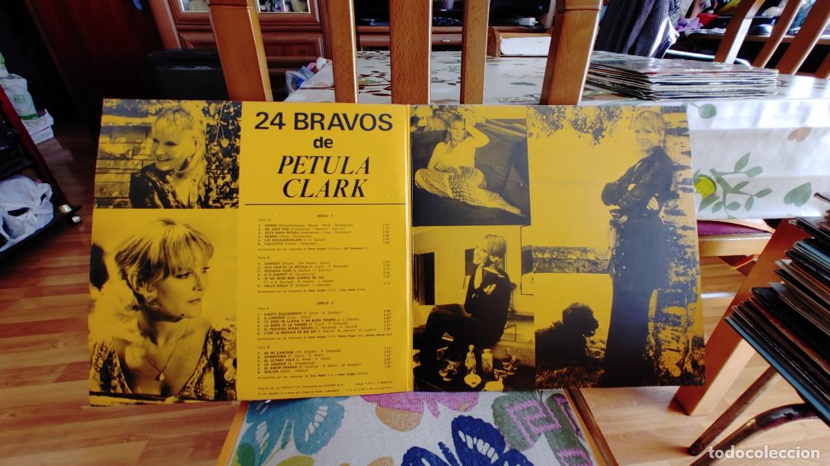Discos de vinilo: PETULA CLARK-LP DOBLE 24 BRAVOS-GATEFOLD - Foto 2