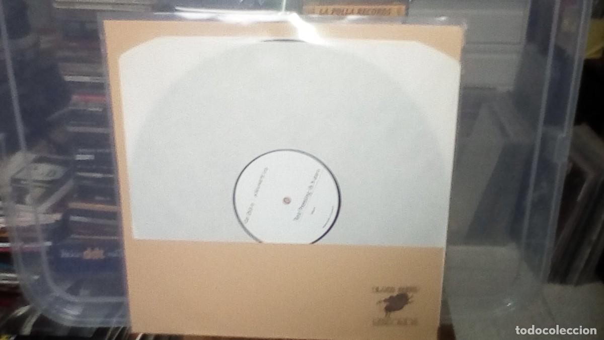 Discos de vinilo: Codigo Neurotico &lrm;&ndash; Sin Batalla Ni Bandera - Foto 2