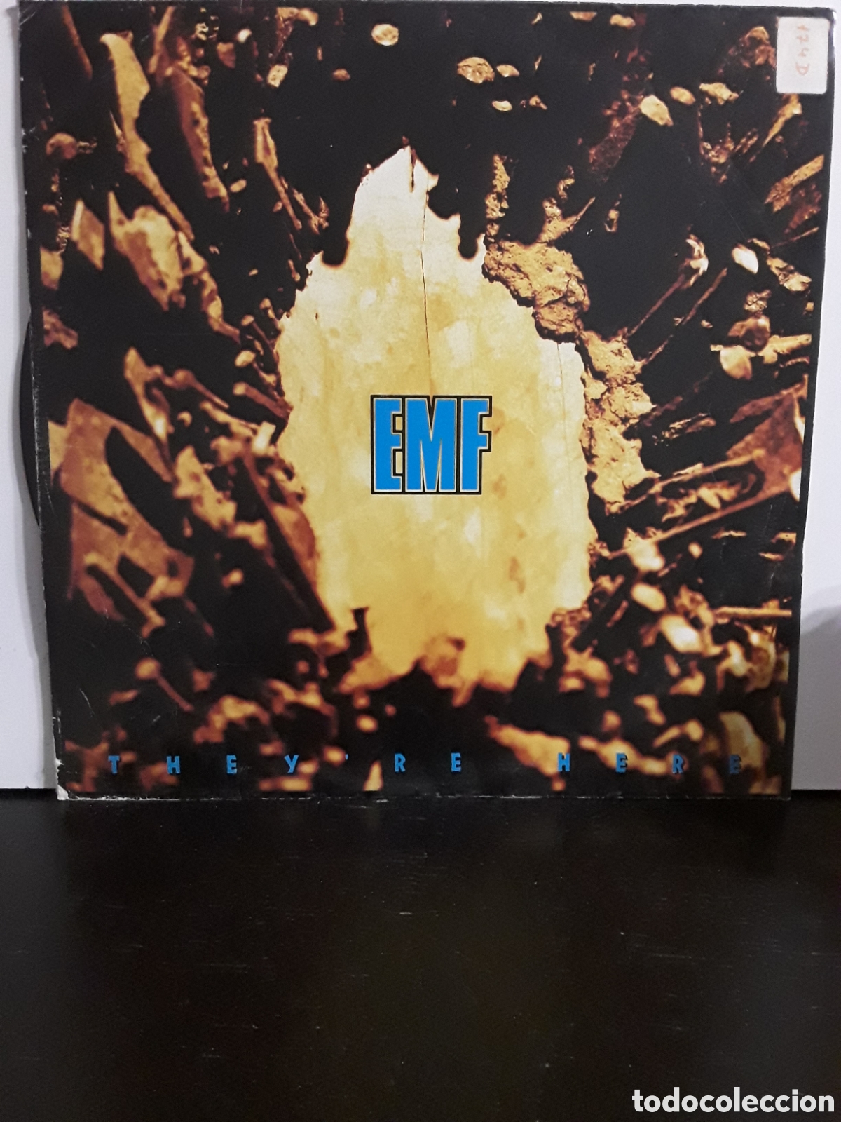 Discos de vinilo: EMF &lrm;&ndash; Theyre Here TECHNO - Foto 1