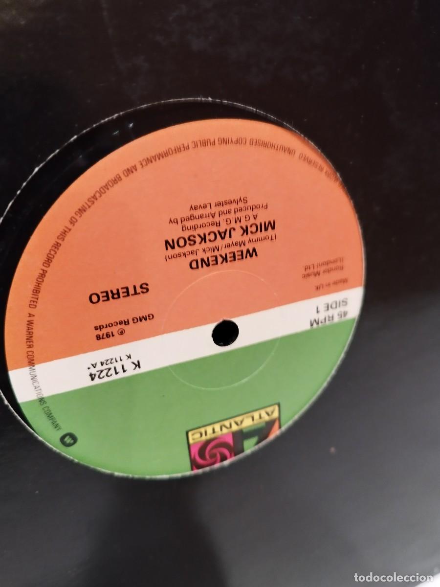 Discos de vinilo: Mick Jackson &ndash; Weekend. Vinilo maxi single. - Foto 3