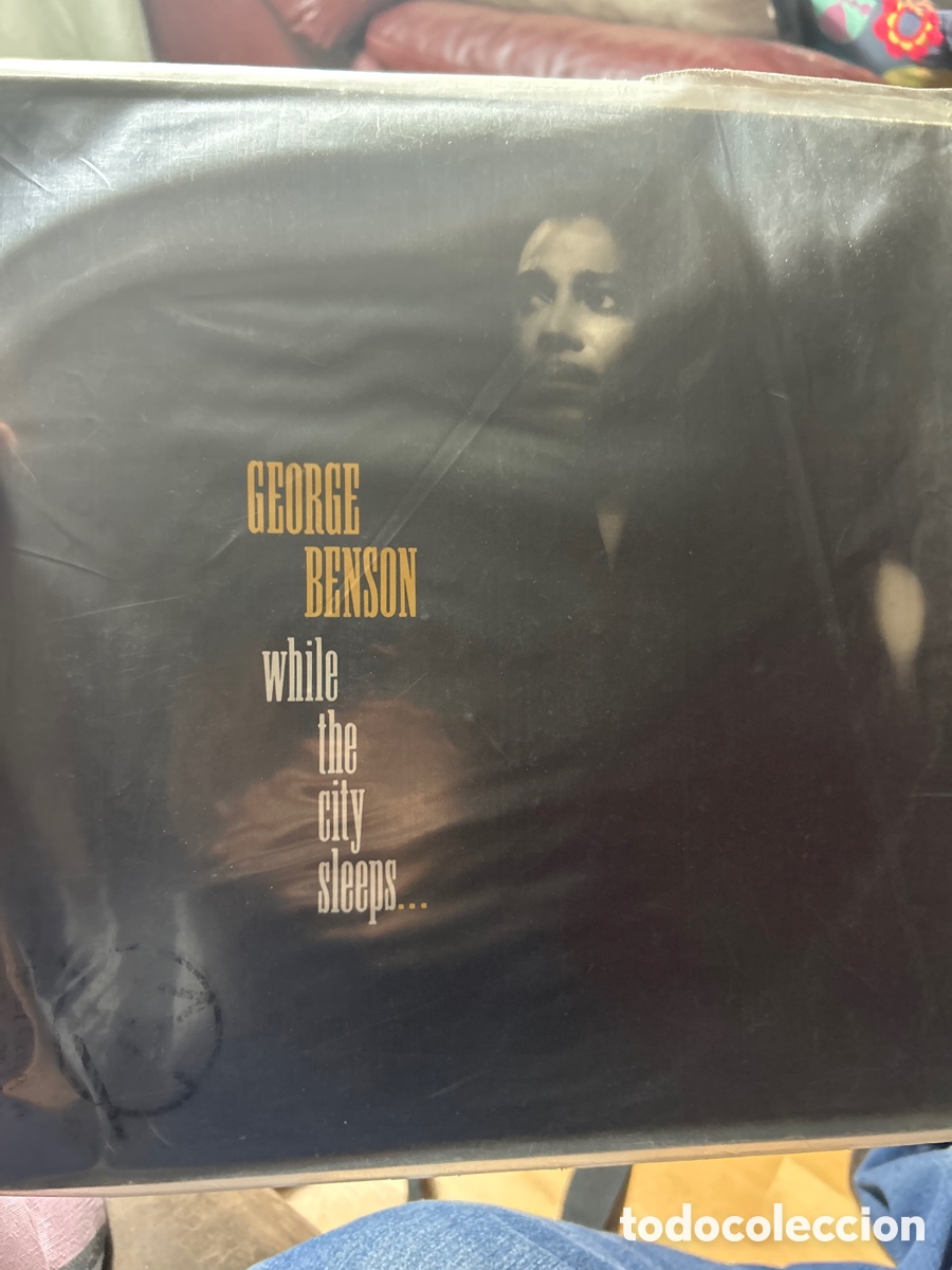 Discos de vinilo: George Benson while the city sleeps&hellip;lp vinilo - Foto 1