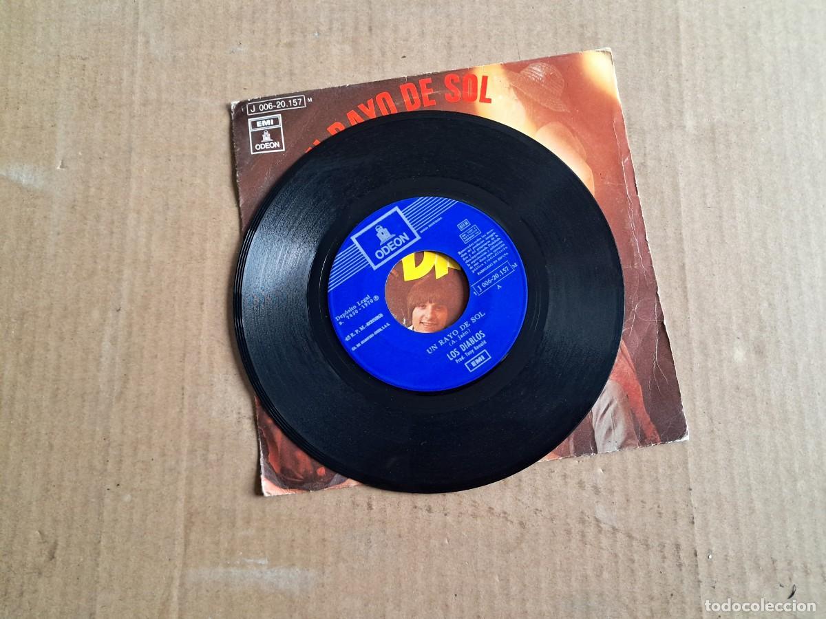 Discos de vinilo: LOS DIABLOS - UN RAYO DE SOL SINGLE 1970 - Foto 2