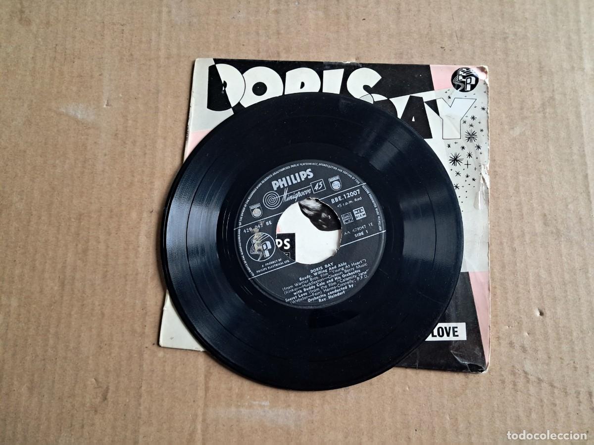 Discos de vinilo: DORYS DAT - READY WILLING AND ABLE EP 4 TEMAS 1955 EDICION INGLESA - Foto 3