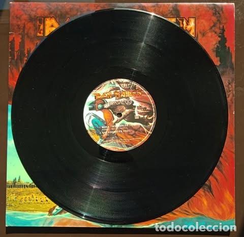 Discos de vinilo: Primera edici&oacute;n 2 LP Iron Maiden Virtual XI 1998 - Foto 3