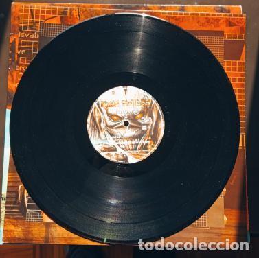Discos de vinilo: Primera edici&oacute;n 2 LP Iron Maiden Virtual XI 1998 - Foto 5