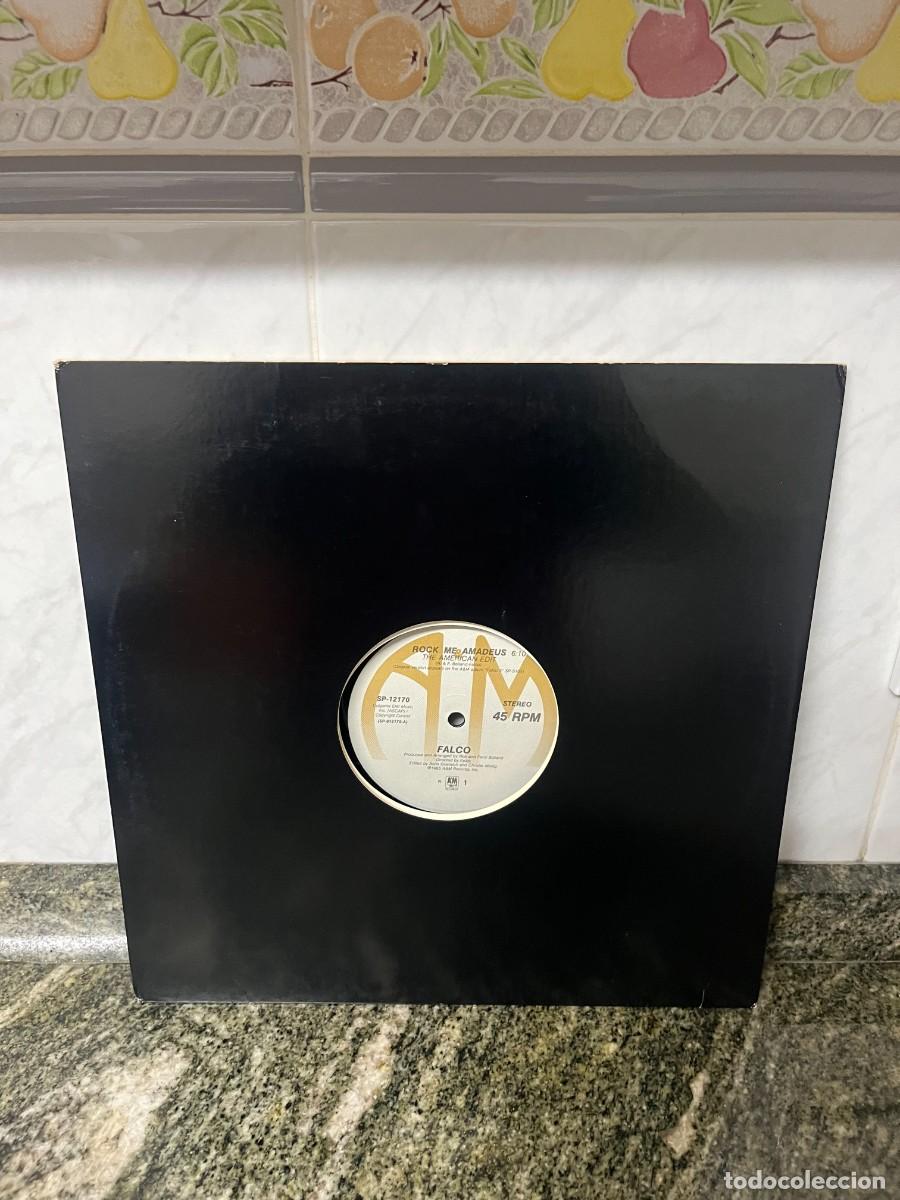 Discos de vinilo: Falco Rock Me Amadeus / Vienna Calling - Foto 1