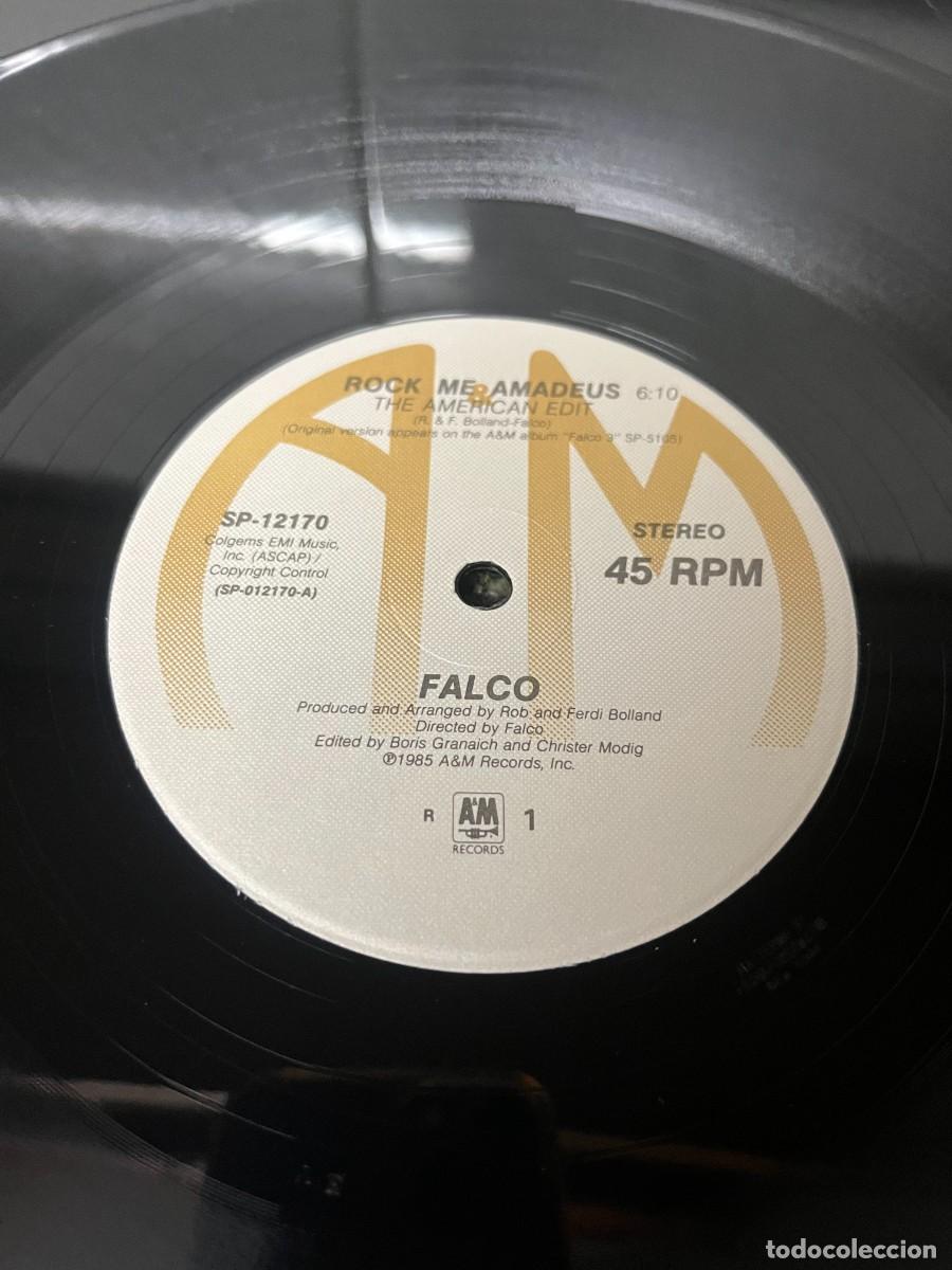 Discos de vinilo: Falco Rock Me Amadeus / Vienna Calling - Foto 3