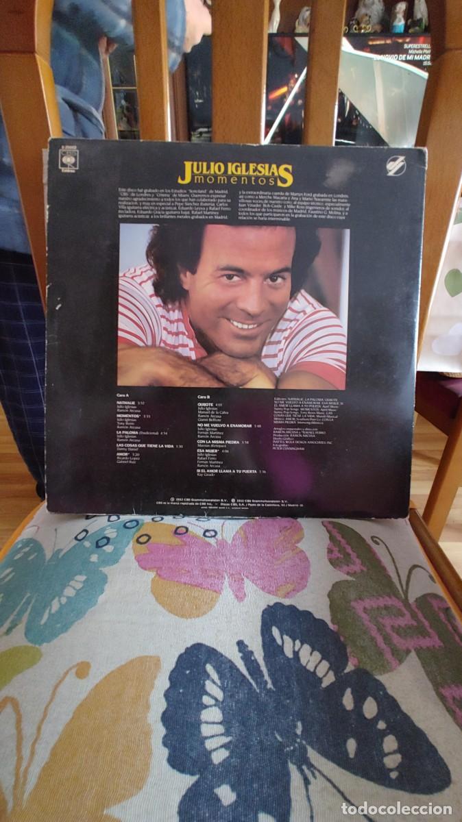 Discos de vinilo: JULIO IGLESIAS-LP MOMENTOS-GATEFOLD - Foto 3