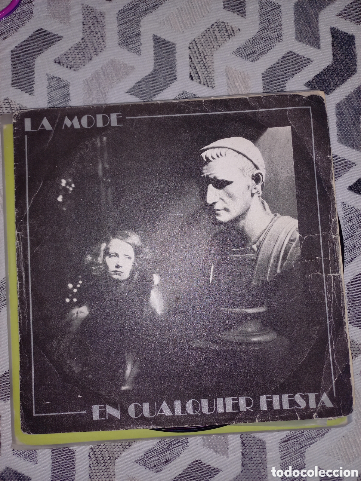 Disques de vinyle: LA MODE / EN CUALQUIER FIESTA / NUEVOS MEDIOS 1984