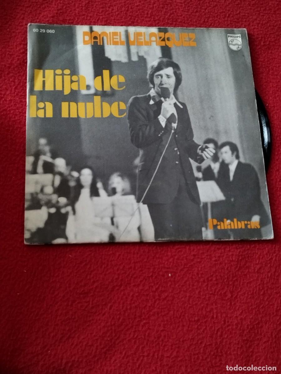 Discos de vinilo: Daniel Velazquez &ndash; Hija De La Nube. Single. - Foto 1