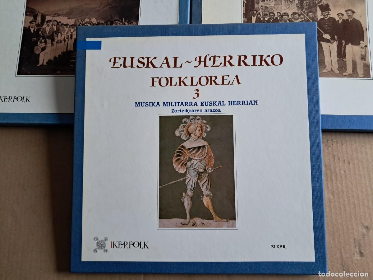 Discos de vinilo: EUSKAL HERRIKO FOLKLOREA VOL 1 , 2 Y 3 BOX LP - Foto 4