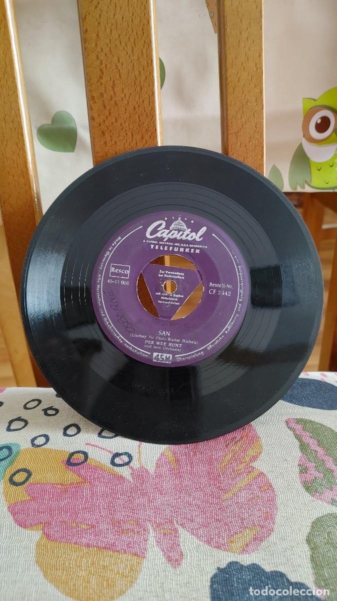 Discos de vinilo: PEE WEE HUNT-SINGLE SAN - Foto 2