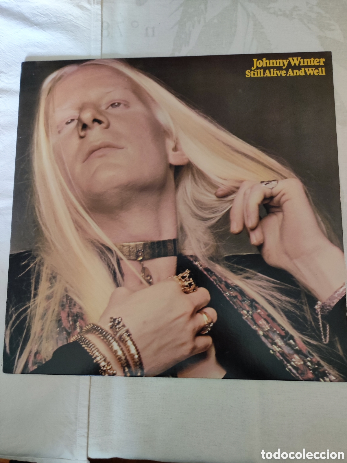Discos de vinilo: JOHNNY WINTER - STILL ALIVE AND WELL - Foto 1