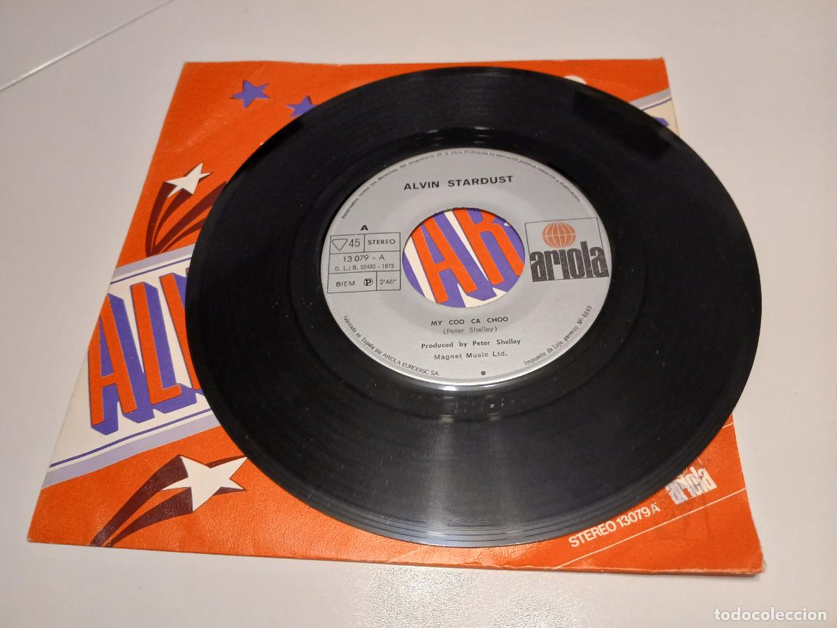 Discos de vinilo: Single de Alvin Stardust -My coo ca choo- (1973) - Foto 4