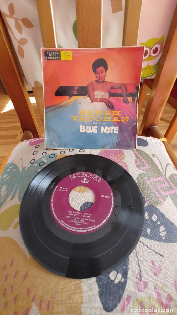 Discos de vinilo: SARAH VAUGHAN-EP EN EL BLUE NOTE-SPAIN - Foto 1