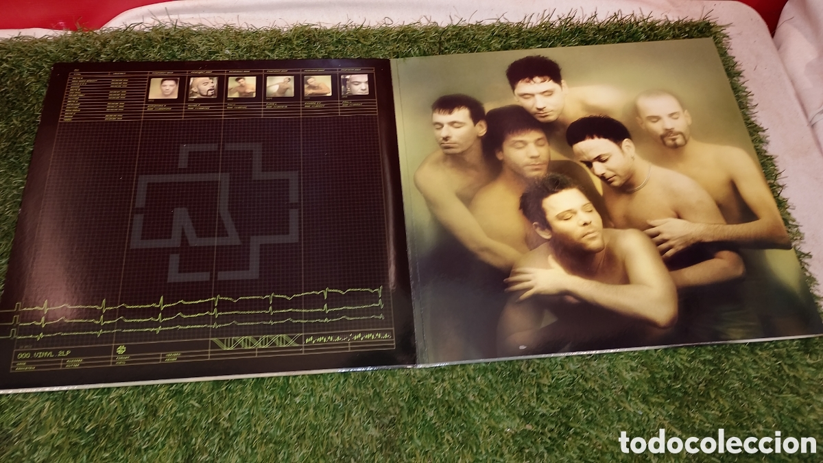 Discos de vinilo: DISCO DE VINILO DOBLE DE RAMSTEIN. MUTTER. - Foto 3