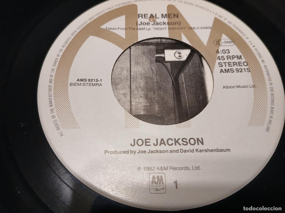 Discos de vinilo: Joe Jackson -Real men- (1982) single - Foto 4