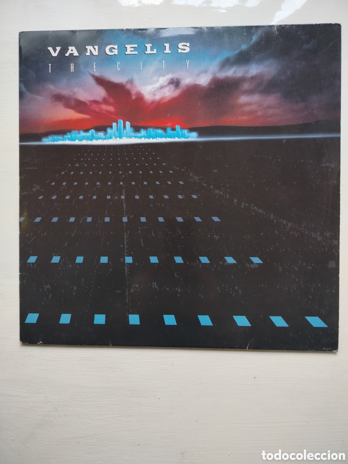 Discos de vinilo: Vangelis LP The City - Foto 1