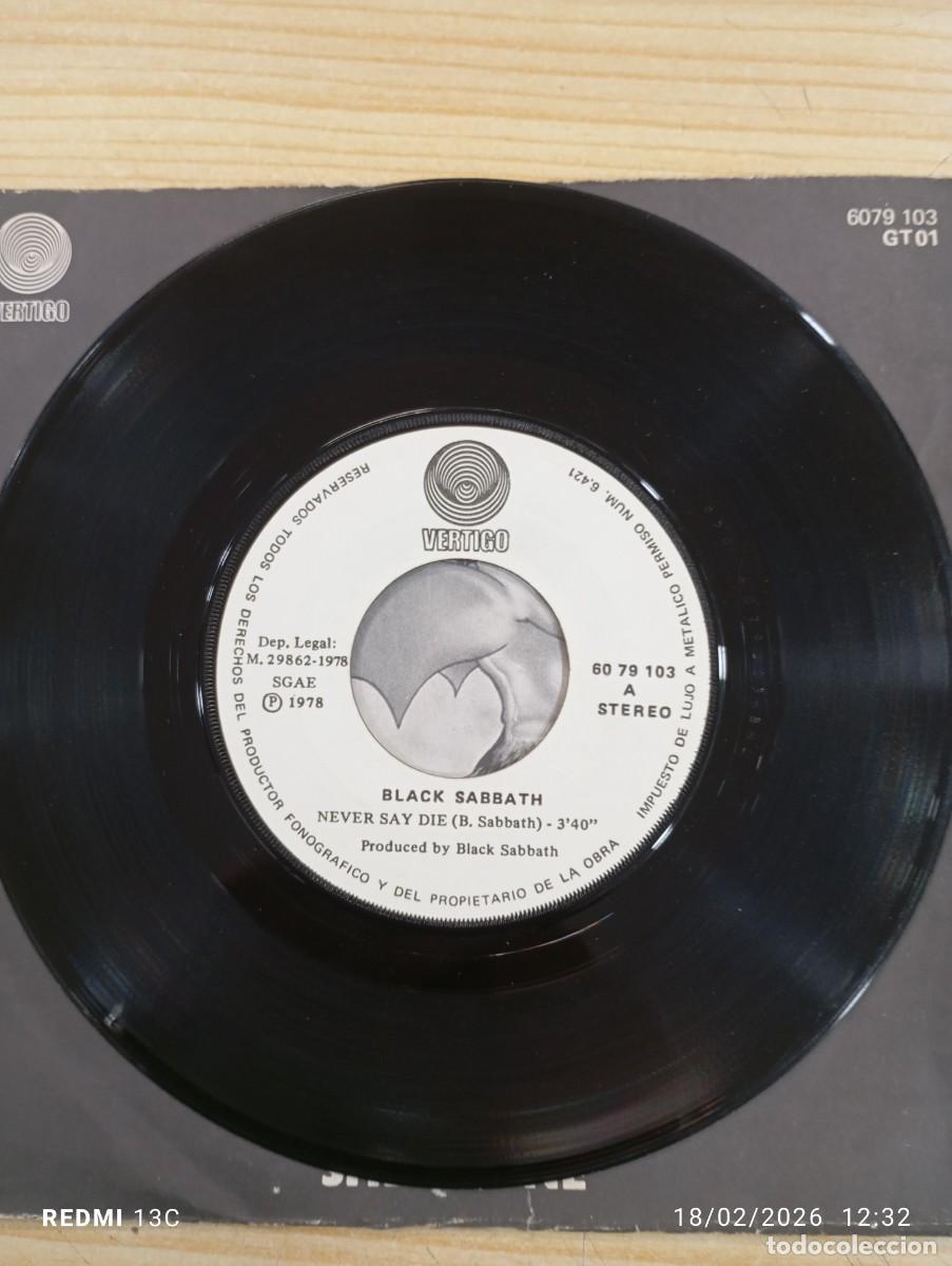 Discos de vinilo: SINGLE BLACK SABBATH NEVER SAY DIE / SHES GONE - Foto 5