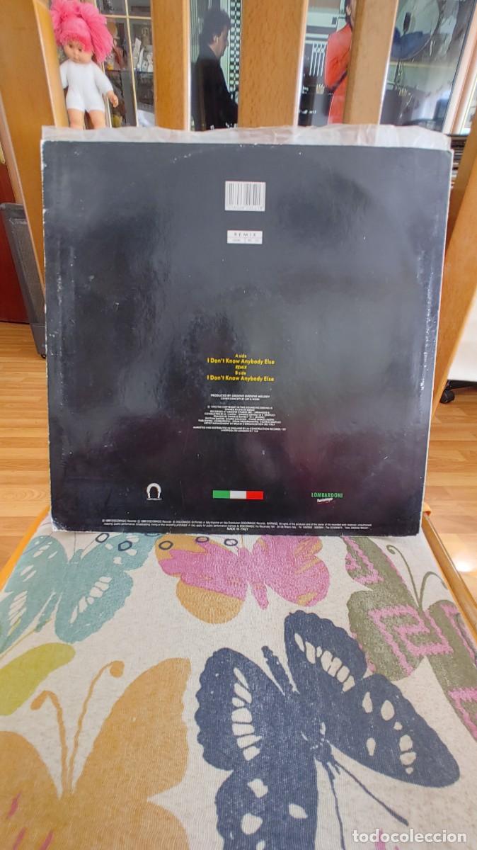 Discos de vinilo: BLACK BOX-MAXI I DON&acute;T KNOW ANYBODY ELSE - Foto 2