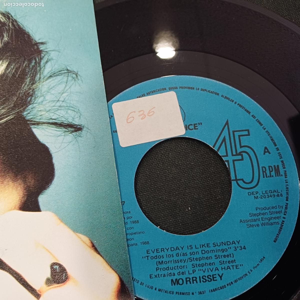 Discos de vinilo: MORRISSEY/EVERY DAY IS SUNDAY/SINGLE SMITHS. - Foto 2