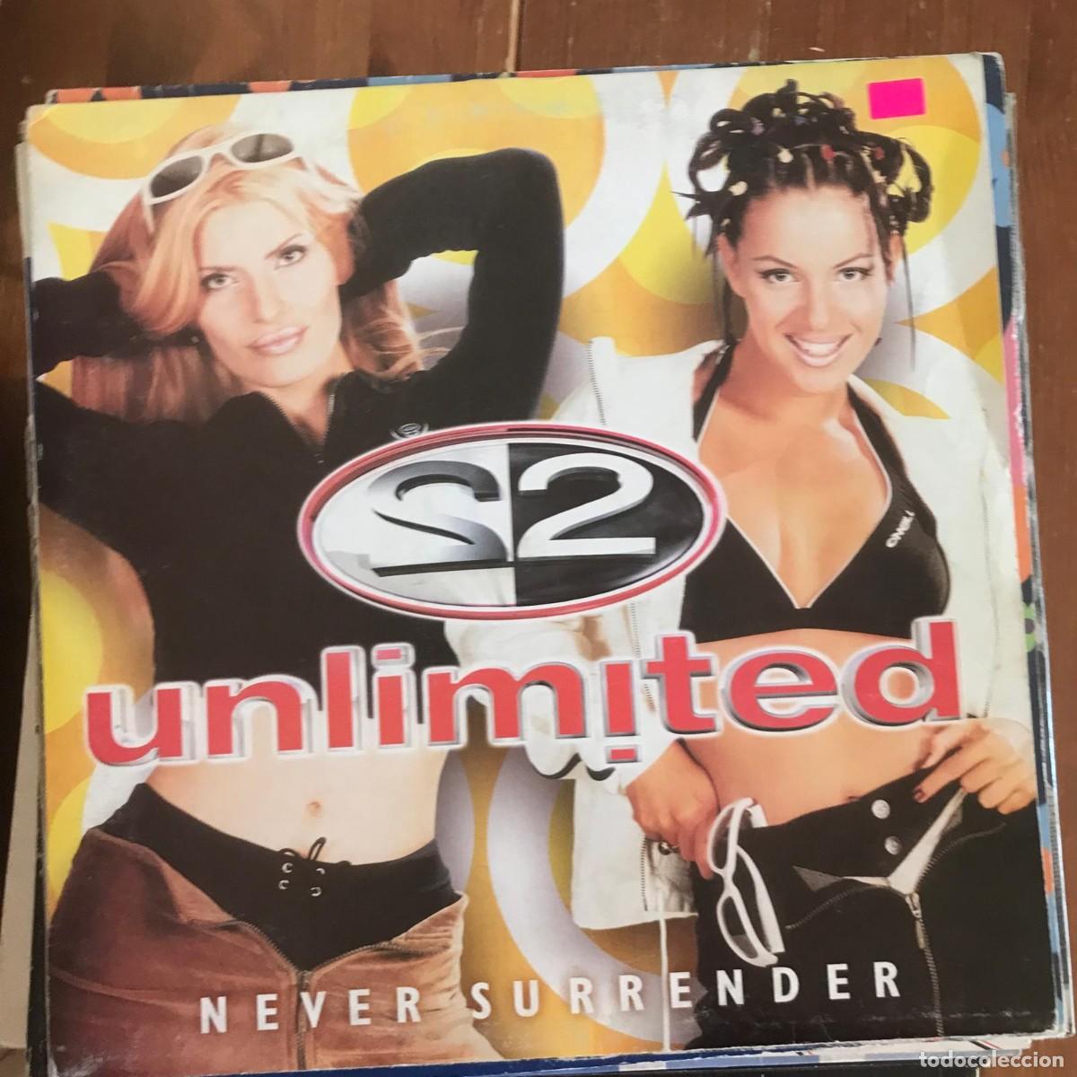 Discos de vinilo: 2 UNLIMITED - NEVER SURRENDER - 12&rdquo; MAXISINGLE BLANCO Y NEGRO 1998 - Foto 1