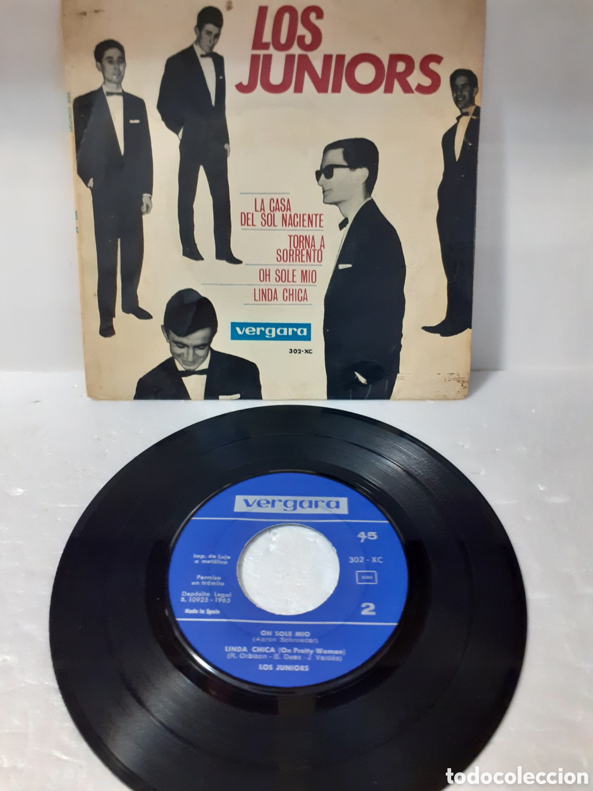 Discos de vinilo: DISCO SINGLE LOS JUNIORS LA CASA DEL SOL NACIENTE - Foto 1