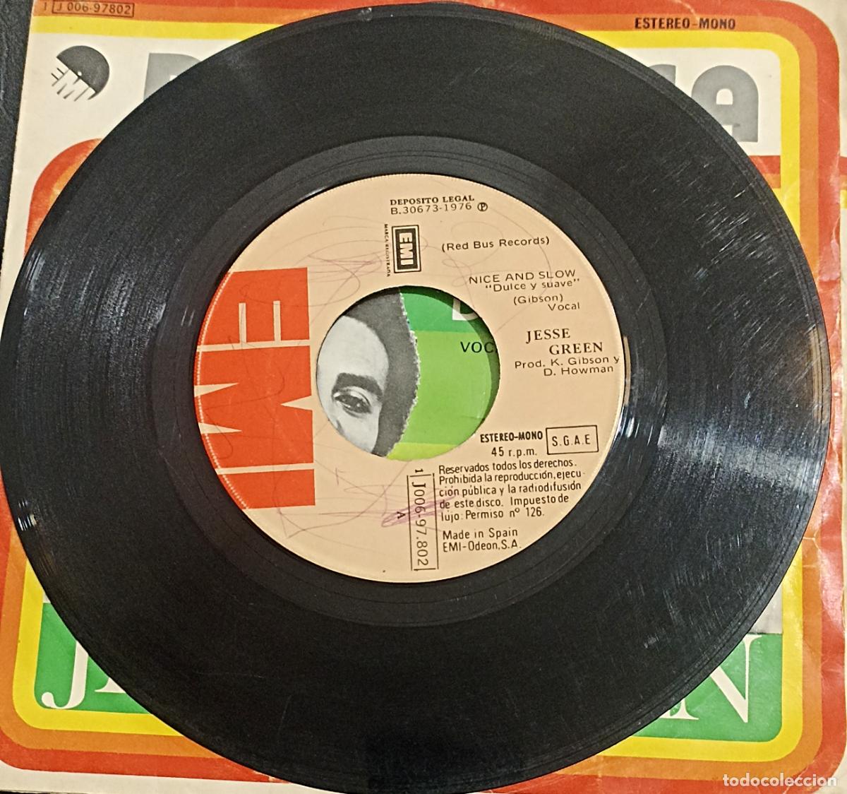 Discos de vinilo: SINGLE JESSE GREEN - NICE AND SOLW - 1976 - Foto 3