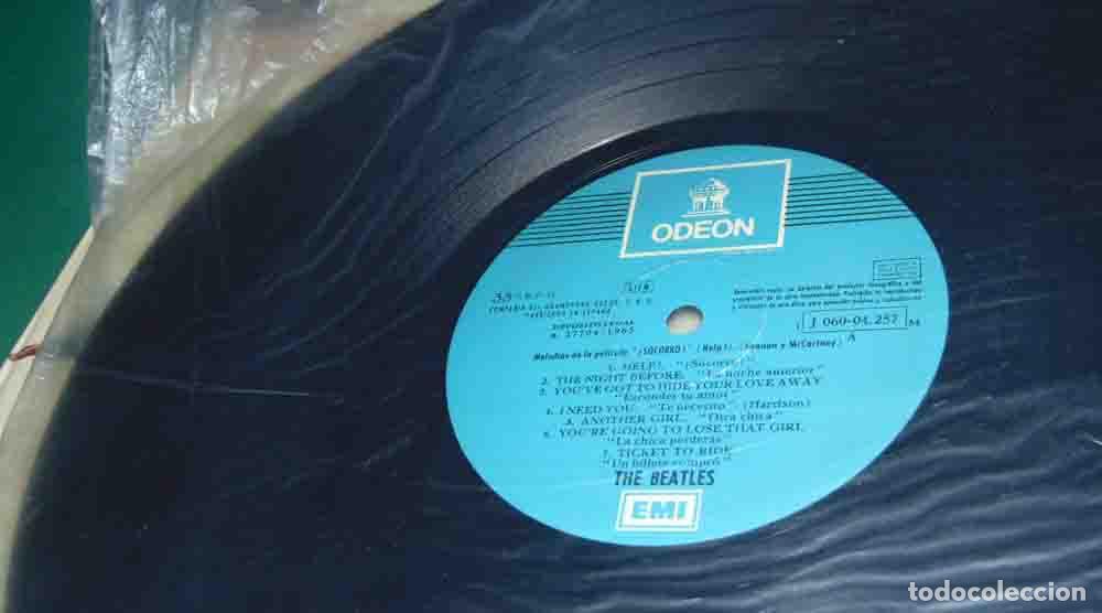 Discos de vinilo: THE BEATLES &lrm;&ndash; Help! Socorro - LP 1974 - Foto 5