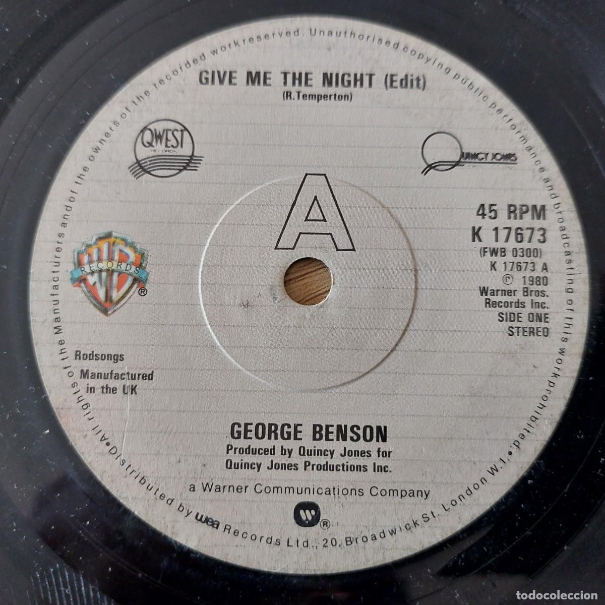 Discos de vinilo: Single - GEORGE BENSON - GIVE ME THE NIGHT - Foto 1