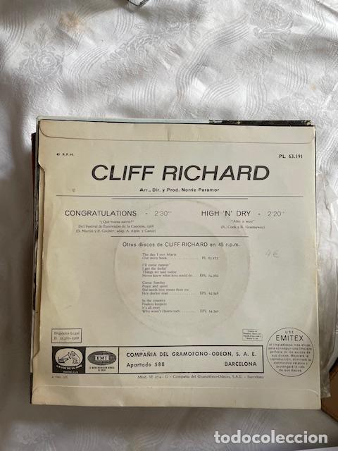 Discos de vinilo: CLIFF RICHARD CONGRATULATIONS ETC - Foto 2