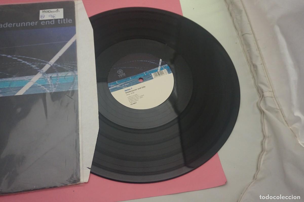 Discos de vinilo: LP - SECTOR 7 - BLADERUNNER END TITLE - DISCO EN ESTADO EXCELENTE - Foto 2