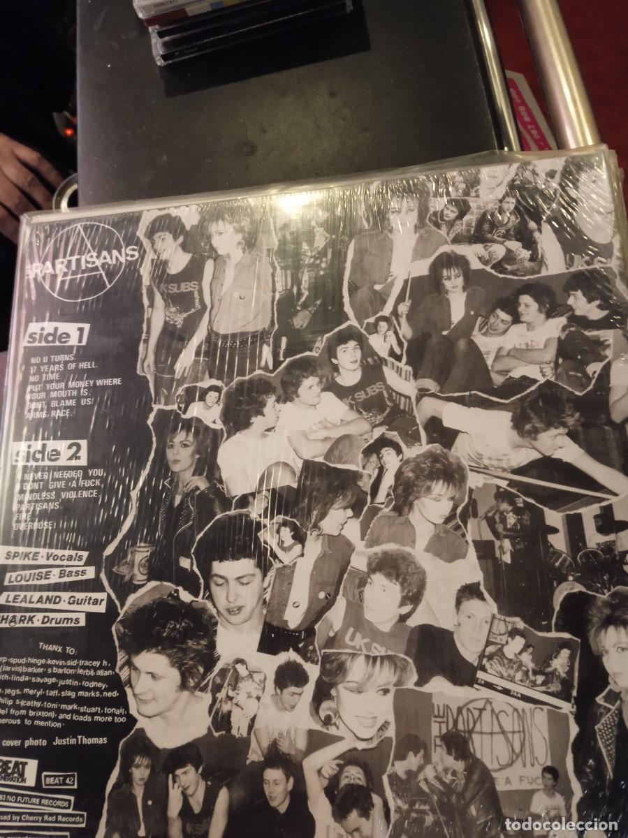 Discos de vinilo: THE PARTISANS- THE PARTISANS. LP - Foto 2