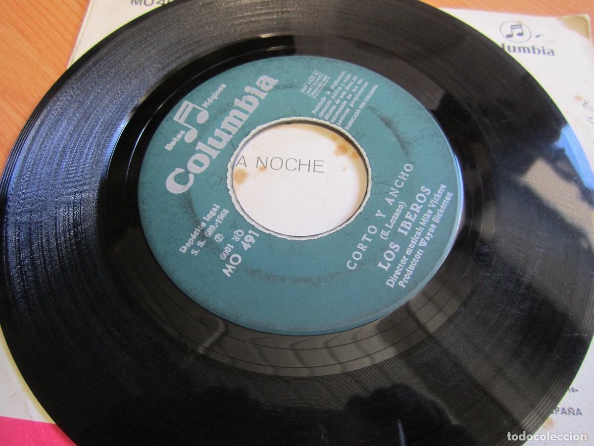 Discos de vinilo: disco vinilo single los iberos las tres de la noche - Foto 2