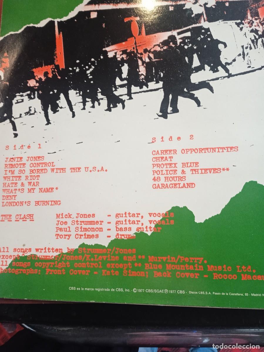 Discos de vinilo: THE CLASH- THE CLASH. LP - Foto 2