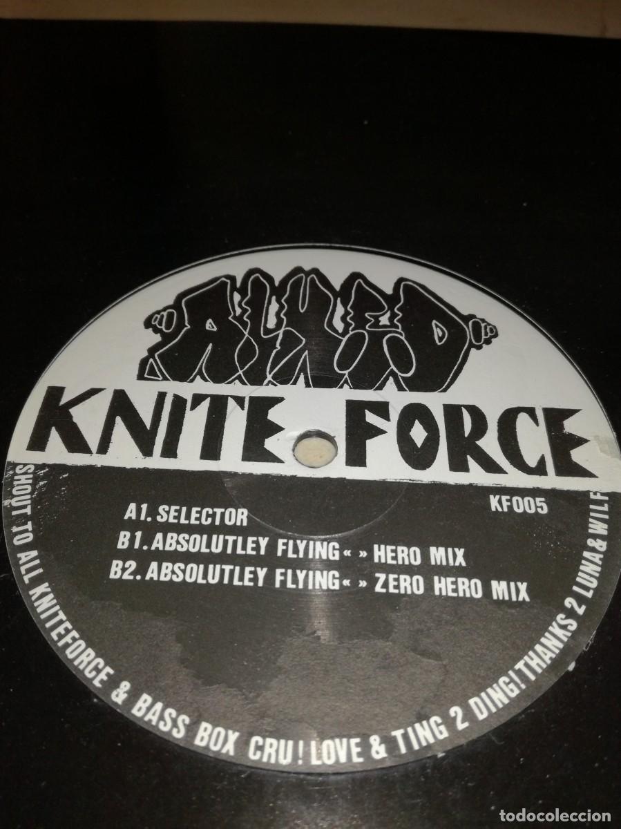 Discos de vinilo: ALK-E-D-SELECTOR / ABSOLUTLEY FLYING-ORIGINAL UK 1993-RARO - Foto 2