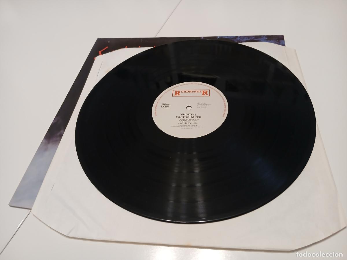 Discos de vinilo: Earthshaker &lrm;&ndash; Fugitive- (1984) LP disco vinilo - Foto 4